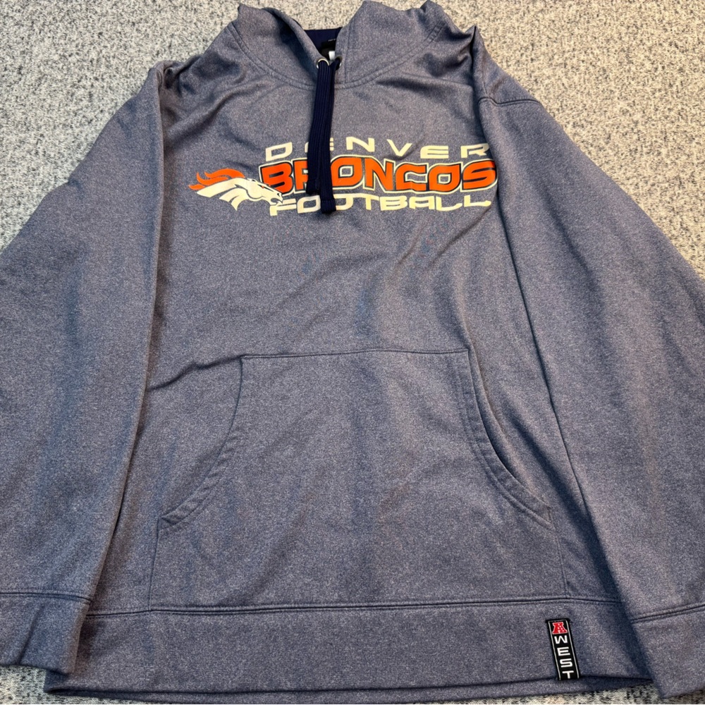 NFL Team Apparel Navy Hoodie M026